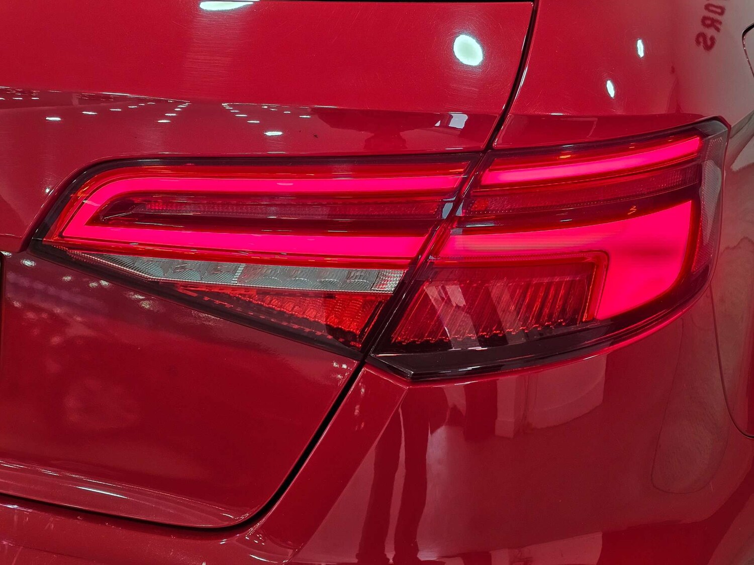 Used Audi A3 2018 for sale - 77569663: Photo 32