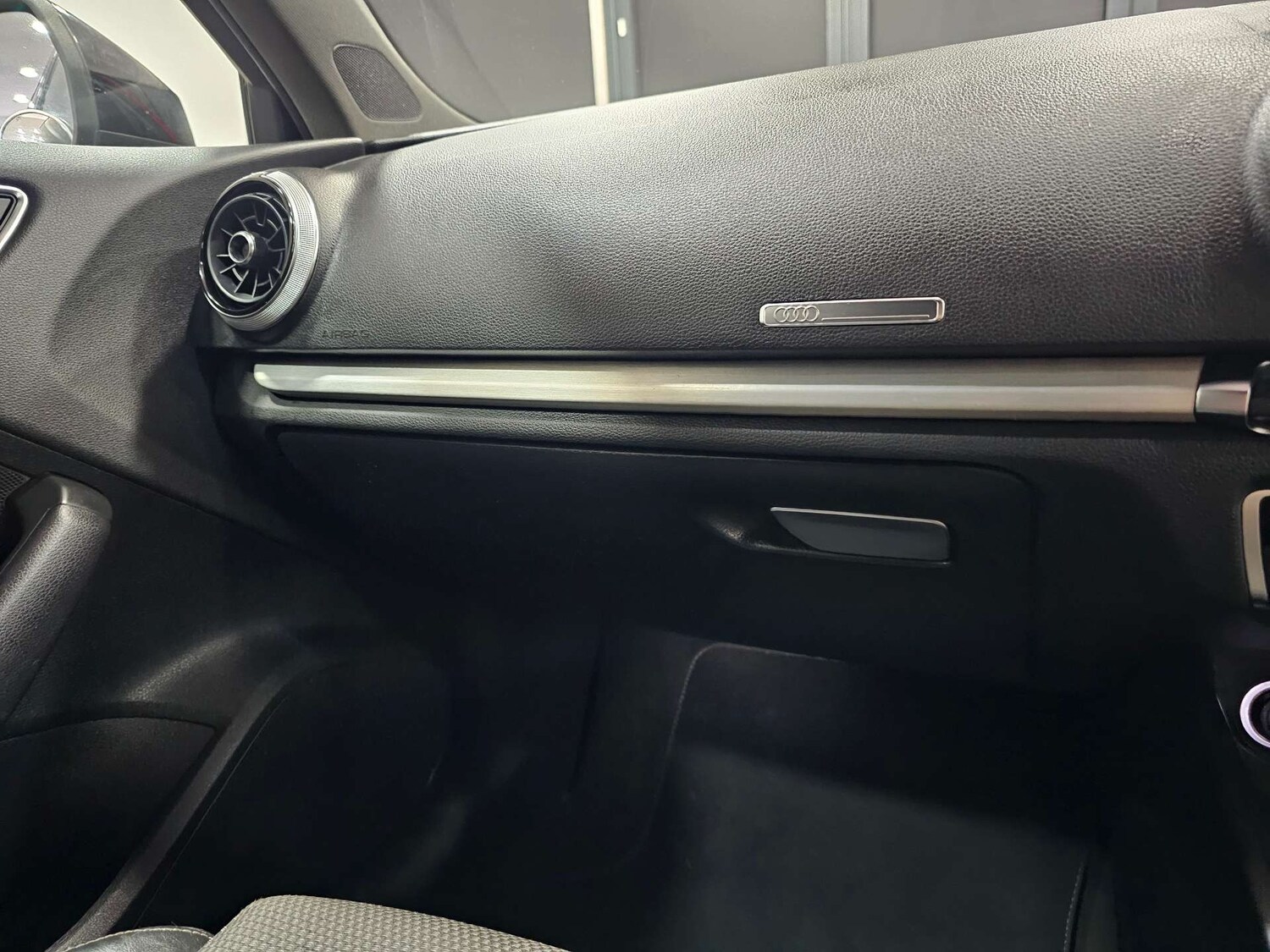 Used Audi A3 2018 for sale - 77569663: Photo 77