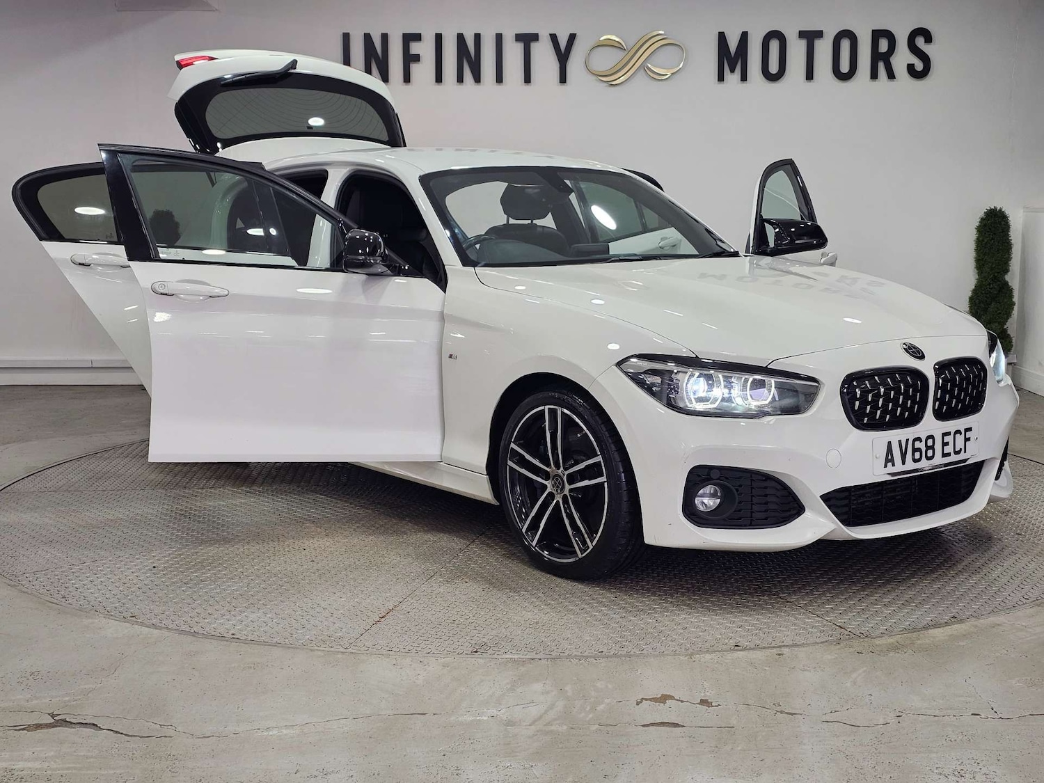 Used BMW 1 Series 2018 for sale - 77221027: Photo 43