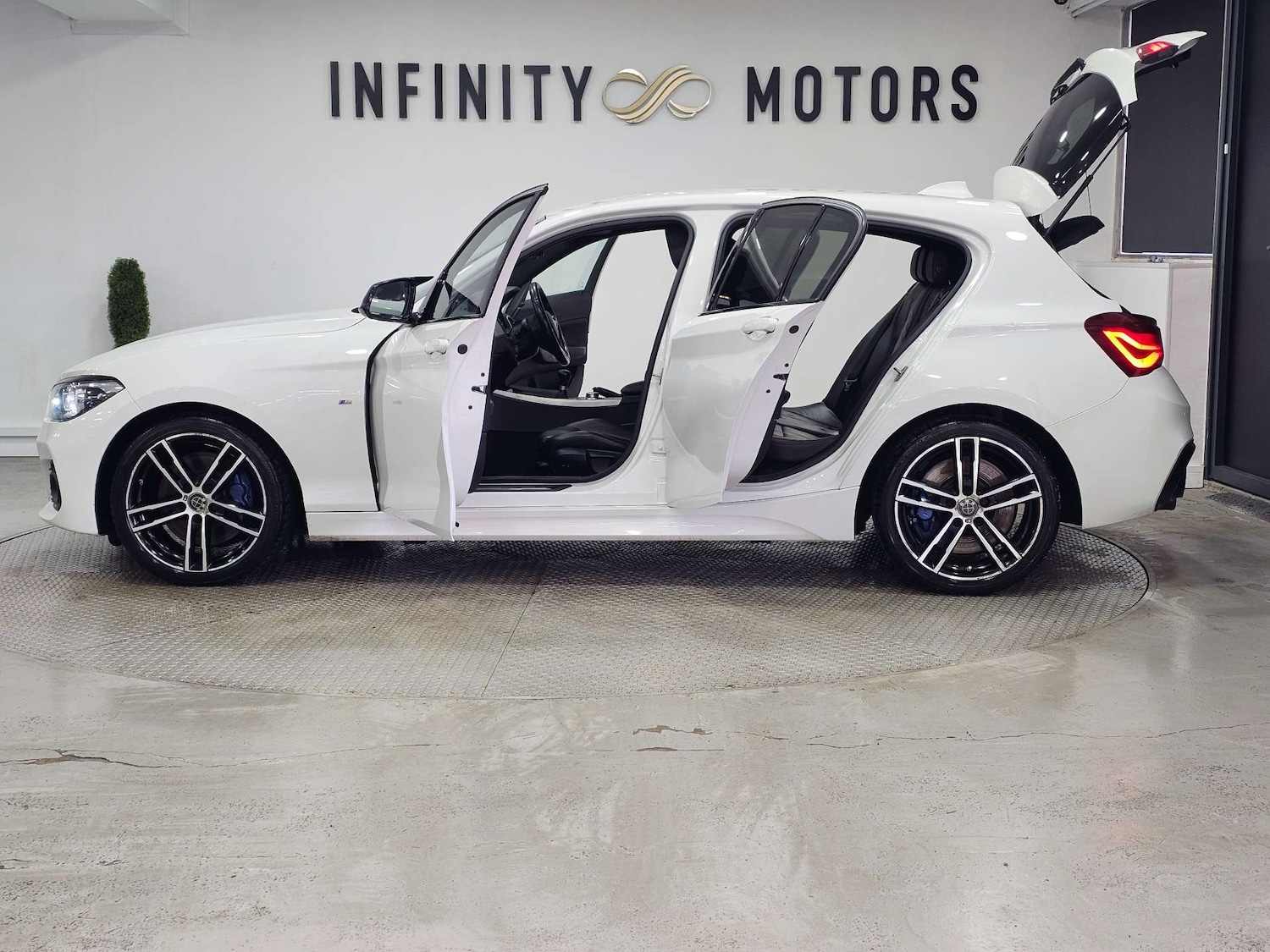 Used BMW 1 Series 2018 for sale - 77221027: Photo 46