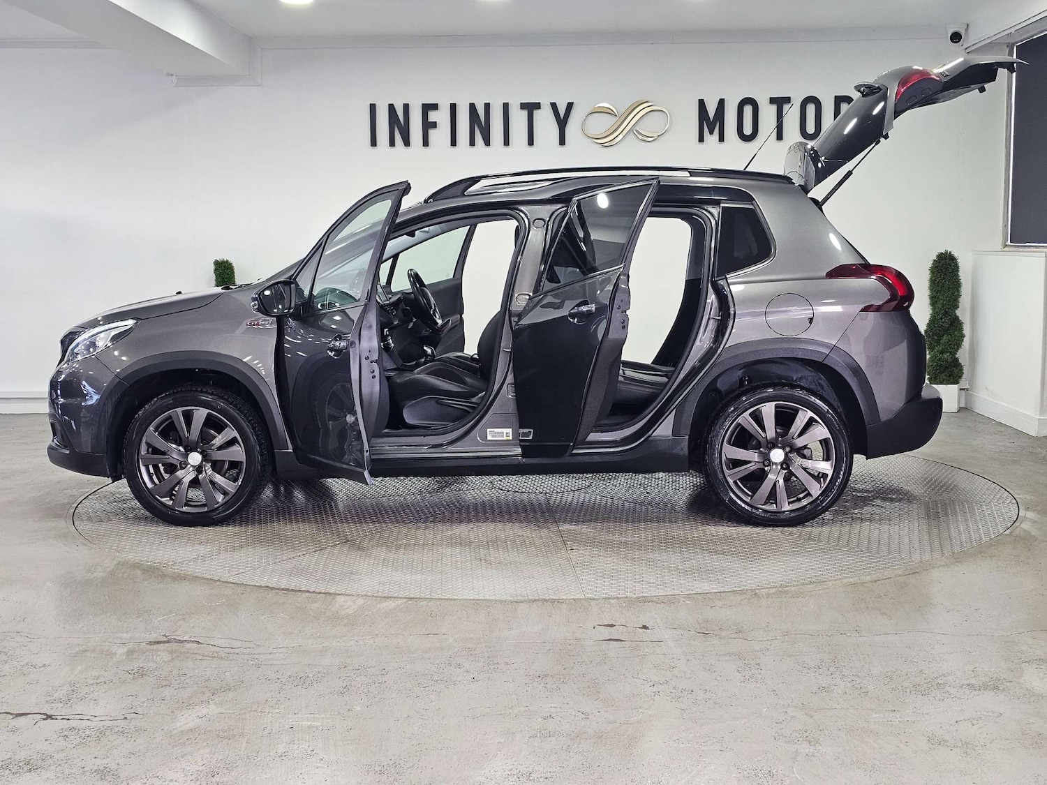 Used Peugeot 2008 2018 for sale - 76972462: Photo 44