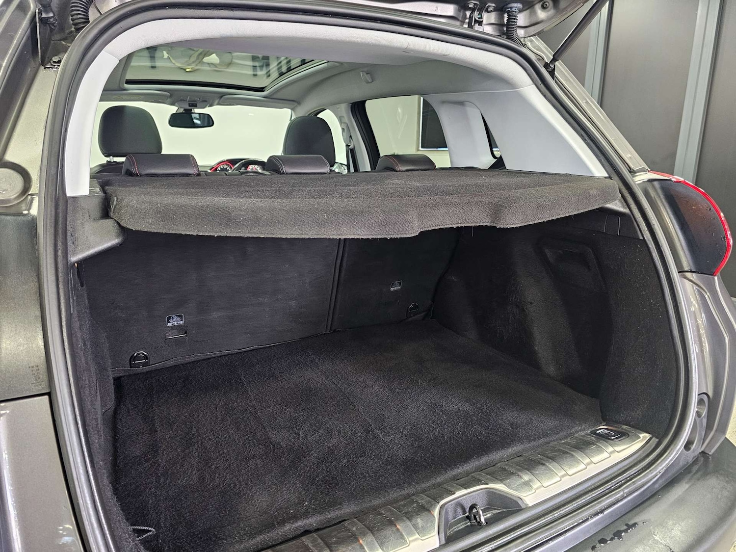 Used Peugeot 2008 2018 for sale - 76972462: Photo 50