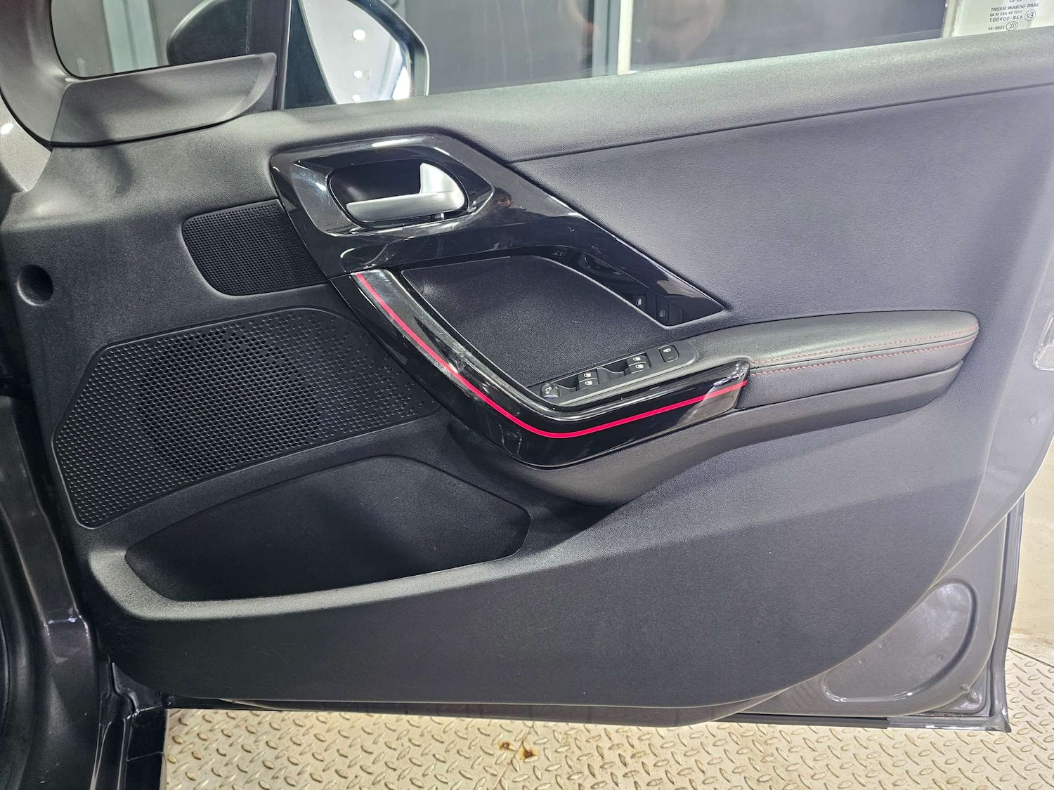 Used Peugeot 2008 2018 for sale - 76972462: Photo 51