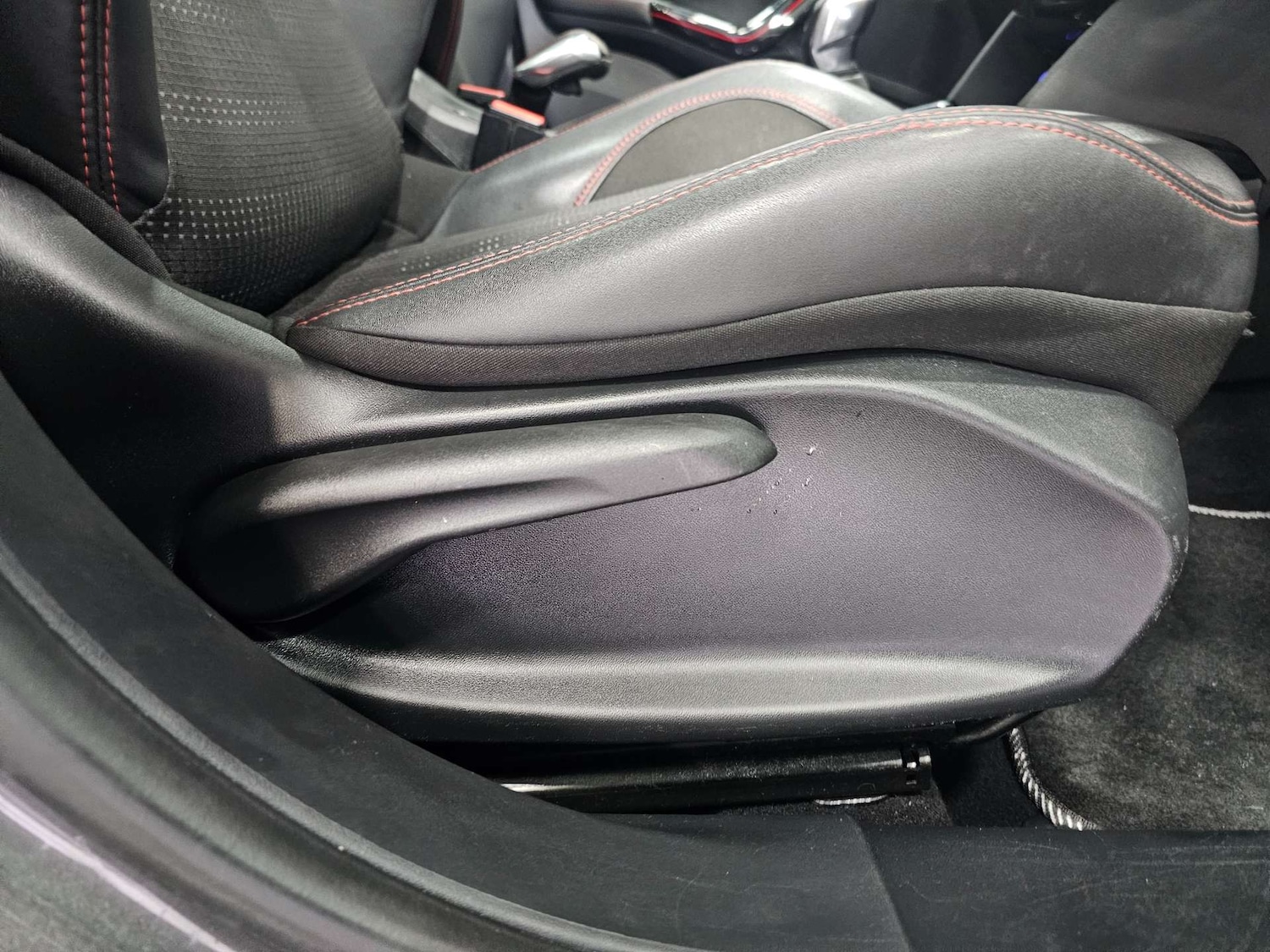 Used Peugeot 2008 2018 for sale - 76972462: Photo 55