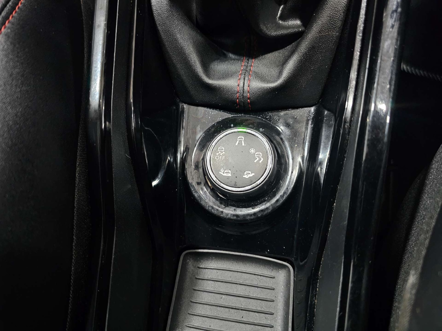 Used Peugeot 2008 2018 for sale - 76972462: Photo 63