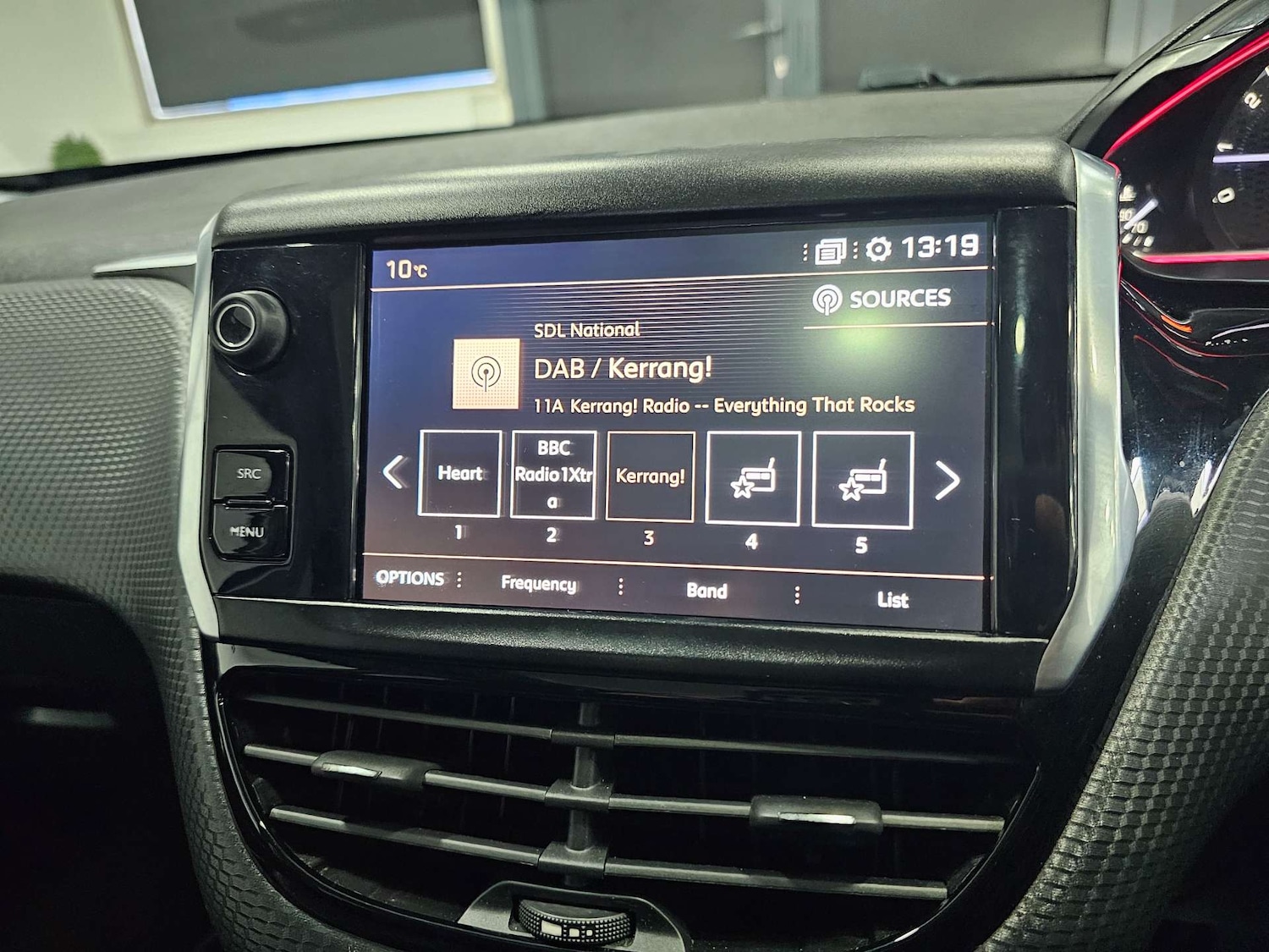 Used Peugeot 2008 2018 for sale - 76972462: Photo 66