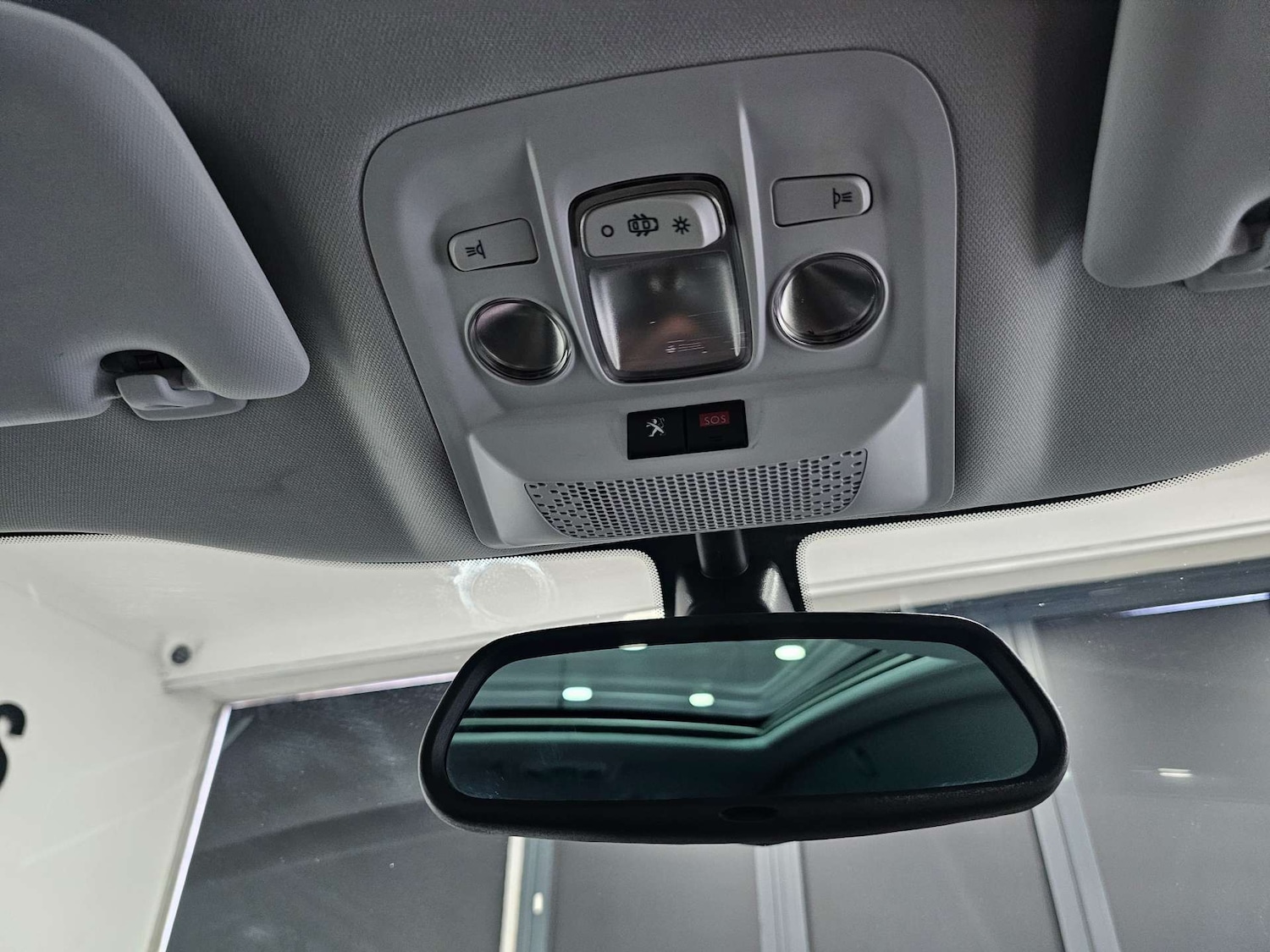 Used Peugeot 2008 2018 for sale - 76972462: Photo 69