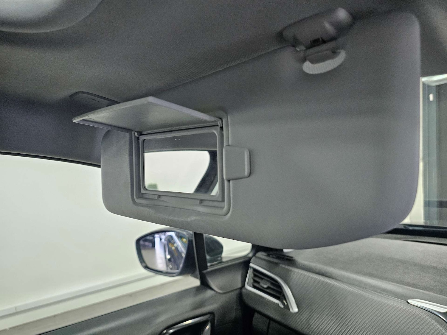 Used Peugeot 2008 2018 for sale - 76972462: Photo 70