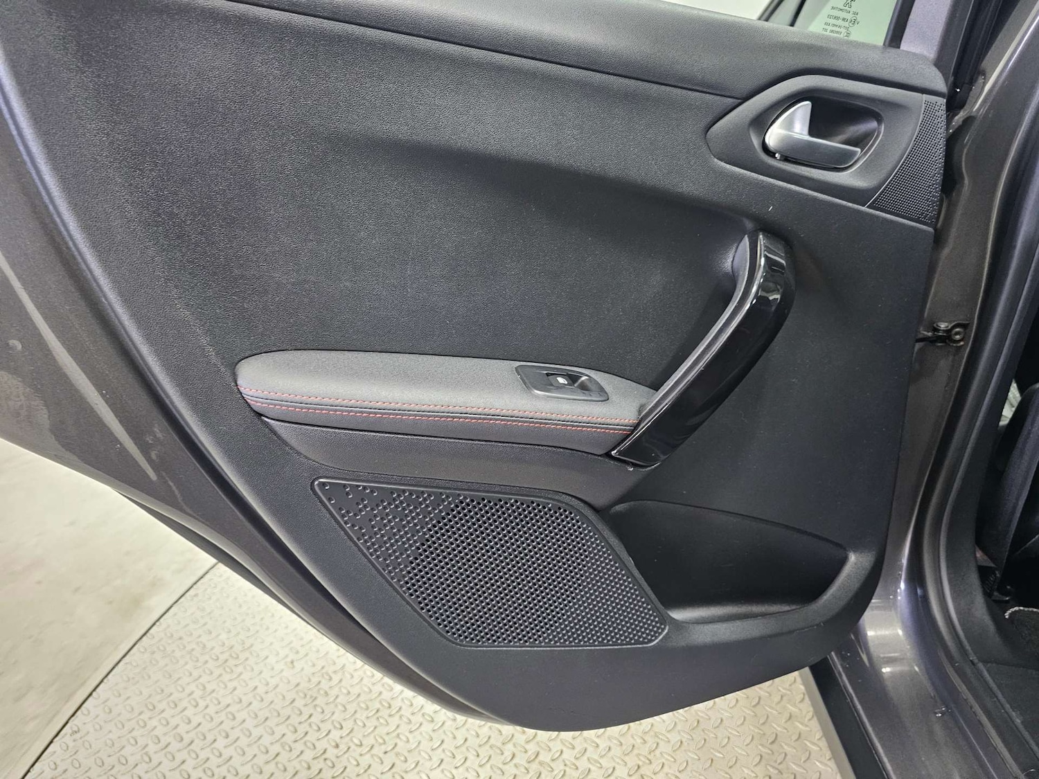 Used Peugeot 2008 2018 for sale - 76972462: Photo 78