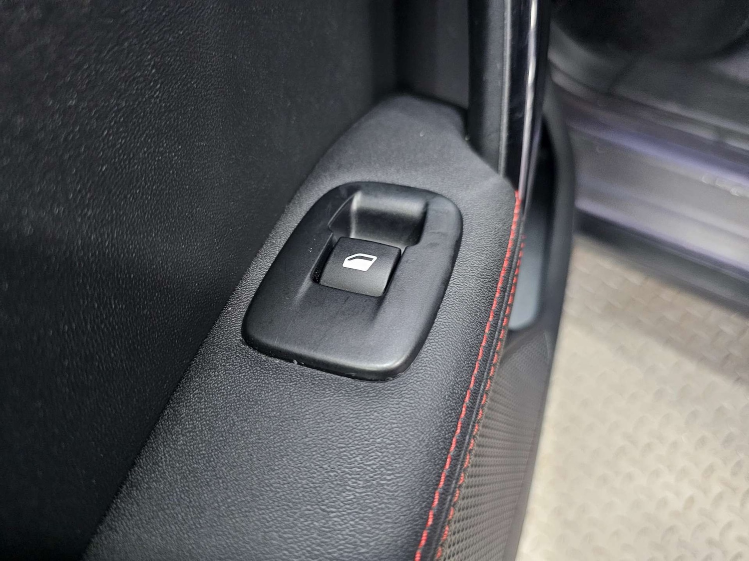 Used Peugeot 2008 2018 for sale - 76972462: Photo 79