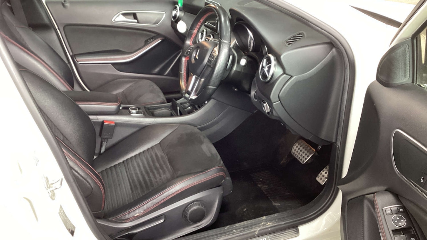 Used Mercedes-Benz GLA 2015 for sale - 78196845: Photo 11