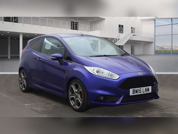 Used Ford Fiesta 2015 for sale - 77482430: Photo