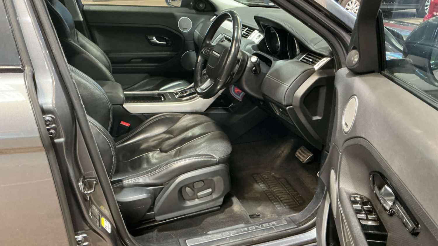 Used Land Rover Range Rover Evoque 2015 for sale - 78053772: Photo 11