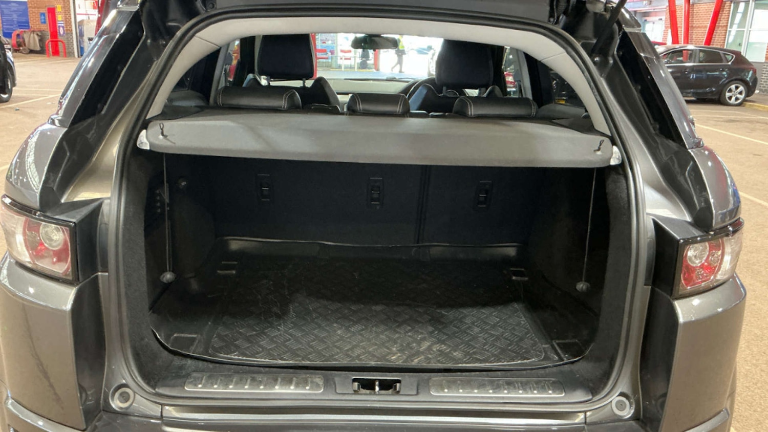 Used Land Rover Range Rover Evoque 2015 for sale - 78053772: Photo 9