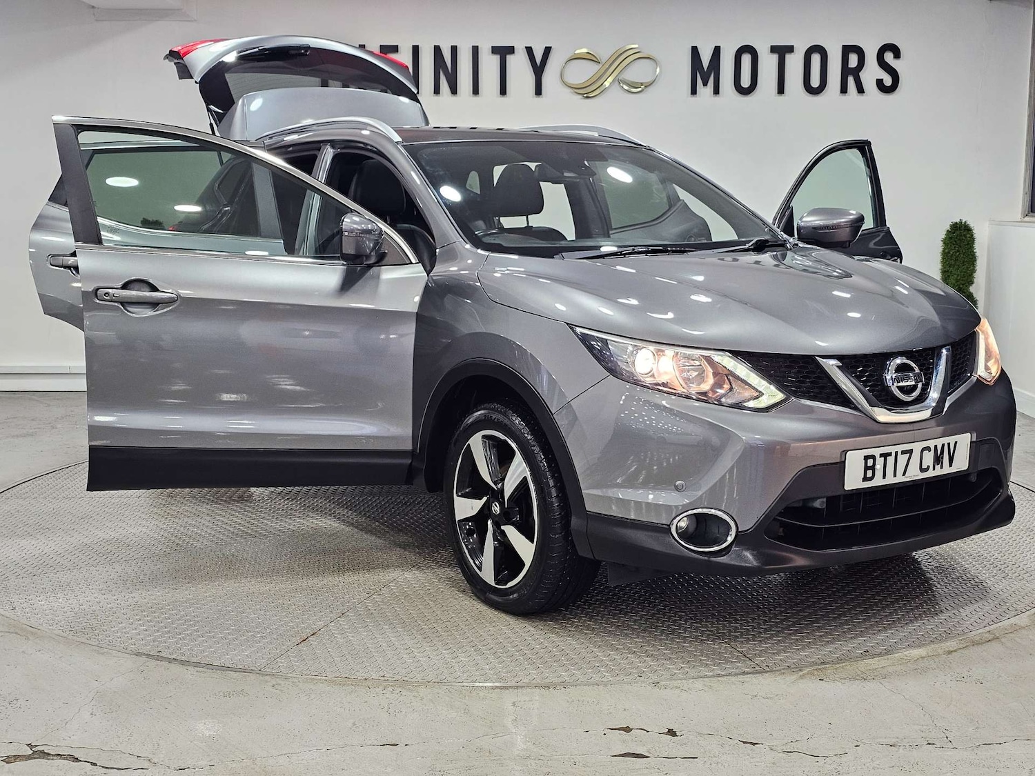 Used Nissan Qashqai 2017 for sale - 76972388: Photo 40
