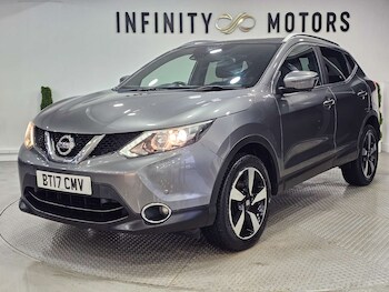 Used Nissan Qashqai 2017 for sale - 76972388: Photo