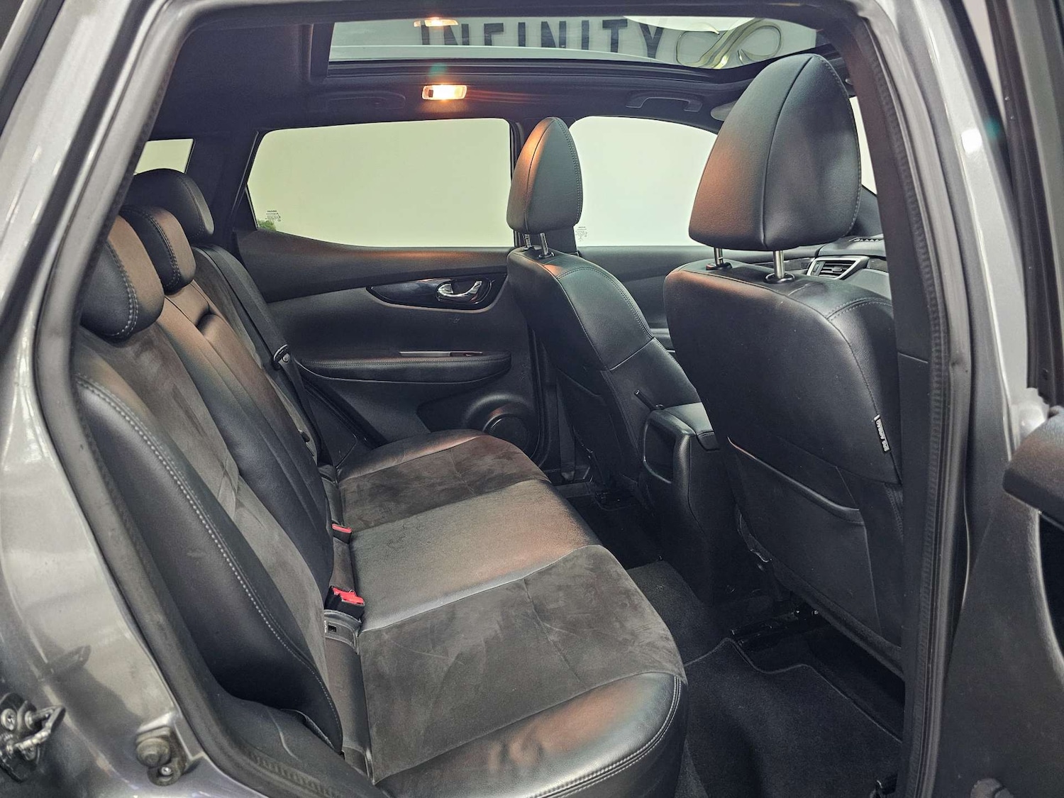 Used Nissan Qashqai 2017 for sale - 76972388: Photo 79