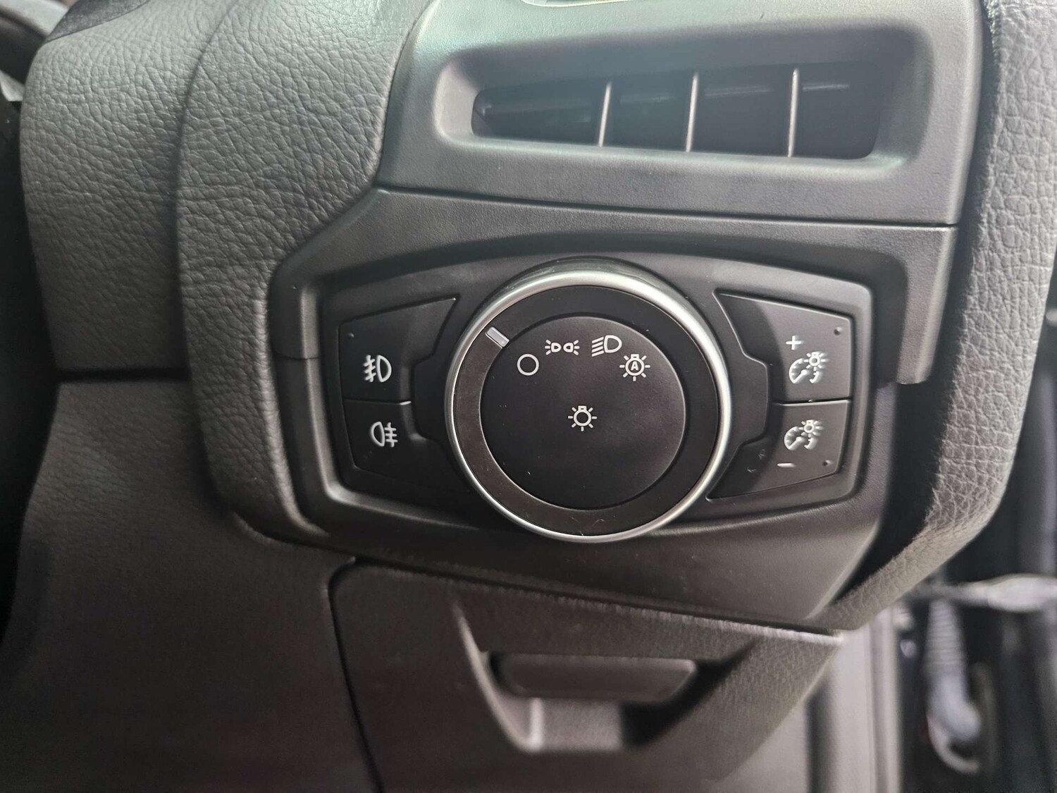 Used Ford Focus 2016 for sale - 77604049: Photo 49