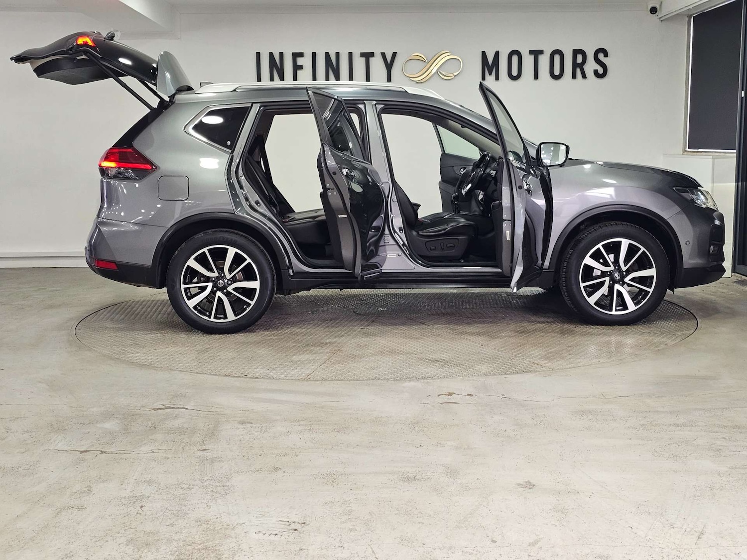 Used Nissan X-Trail 2018 for sale - 78045074: Photo 42