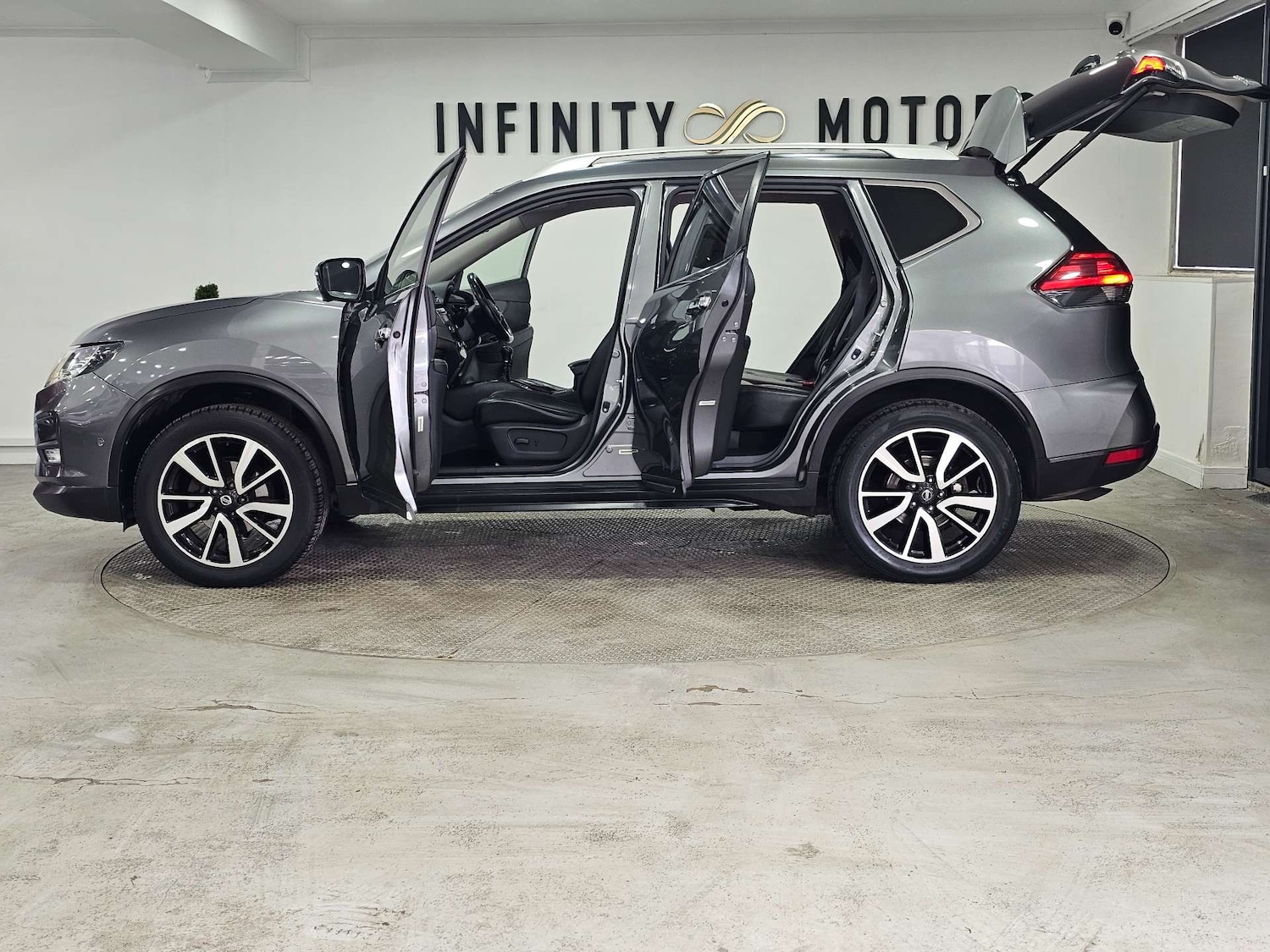 Used Nissan X-Trail 2018 for sale - 78045074: Photo 46