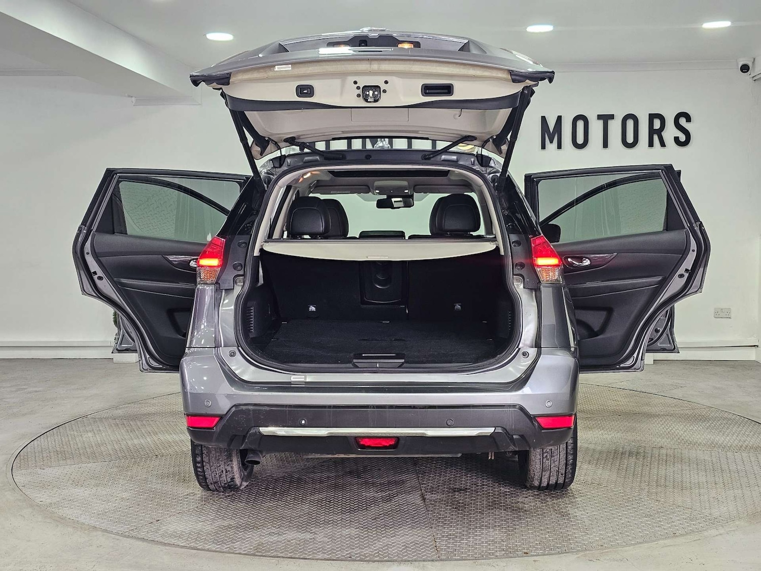 Used Nissan X-Trail 2018 for sale - 78045074: Photo 48