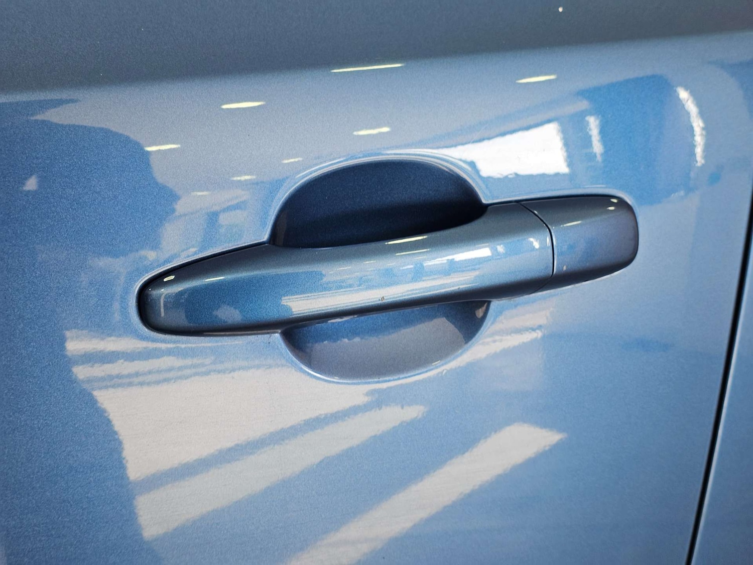 Used Volvo V40 2017 for sale - 78143865: Photo 27