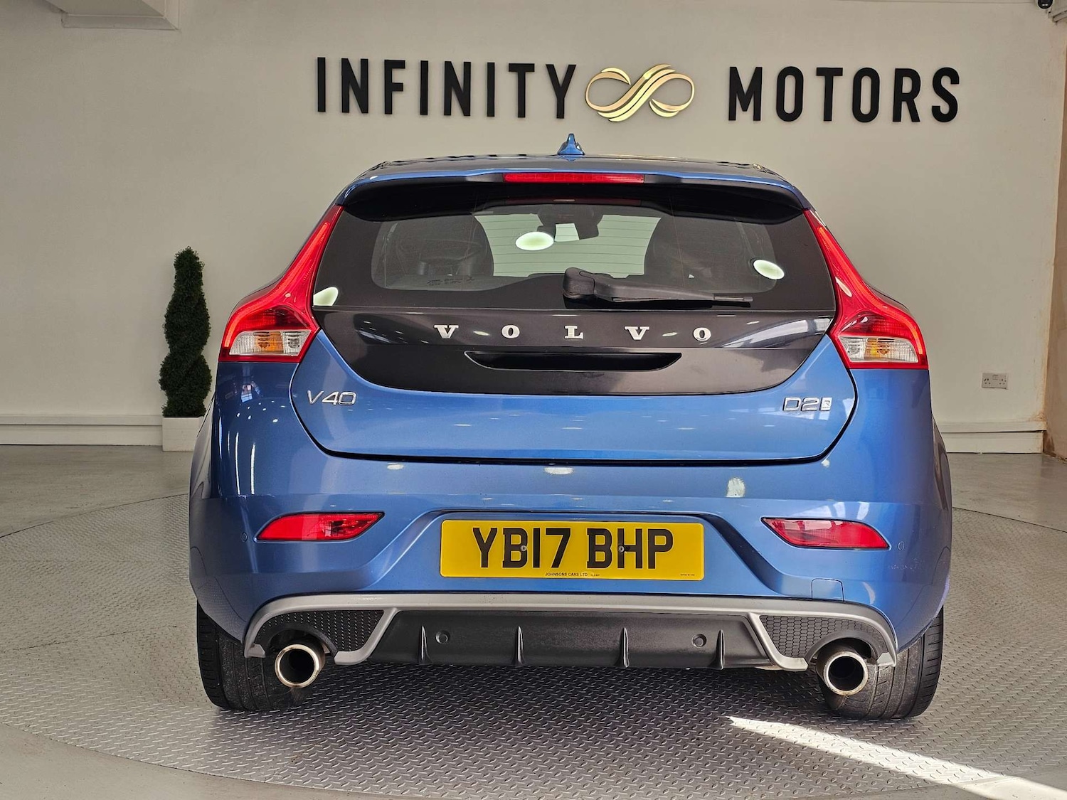 Used Volvo V40 2017 for sale - 78143865: Photo 35