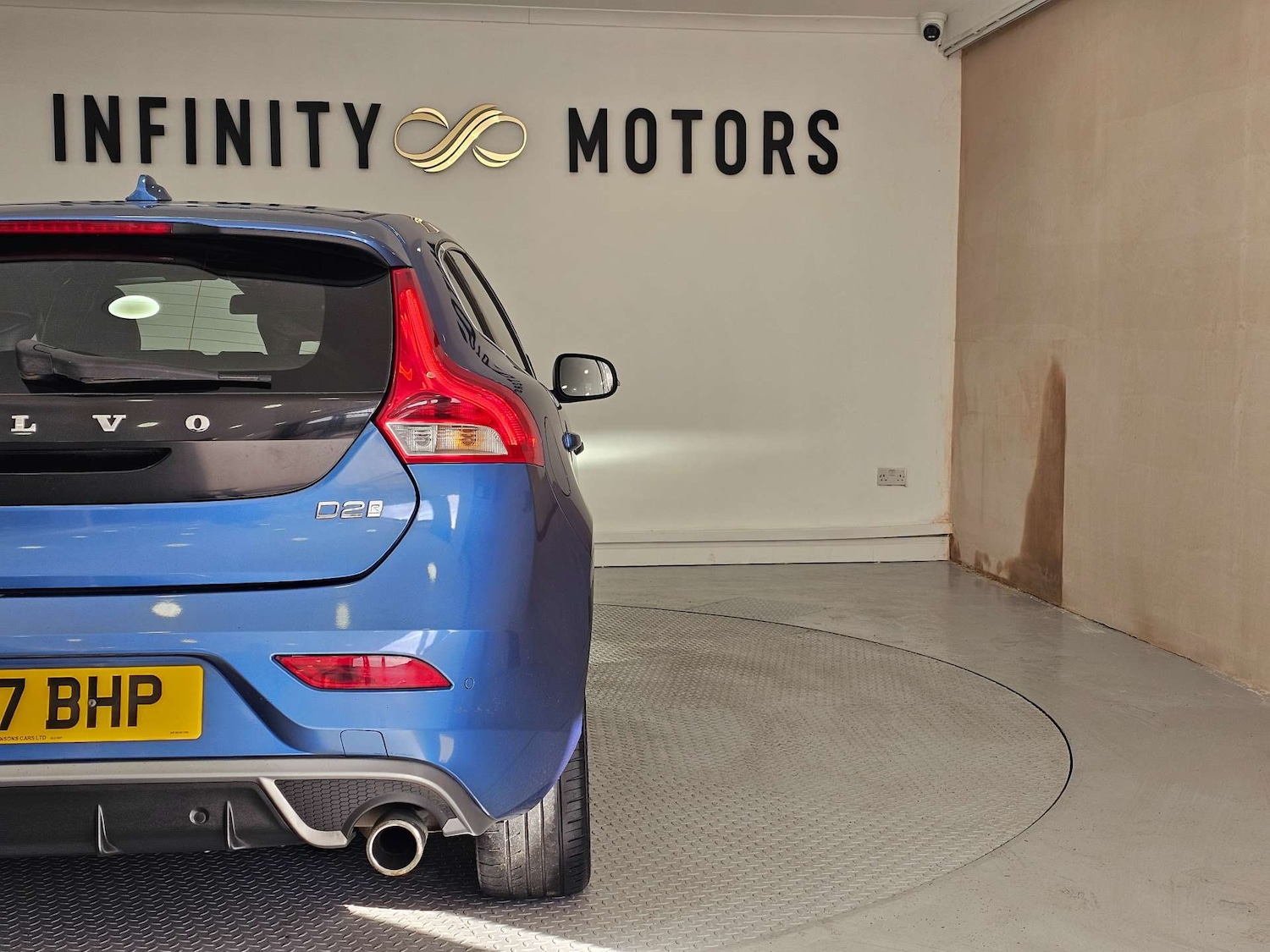 Used Volvo V40 2017 for sale - 78143865: Photo 39