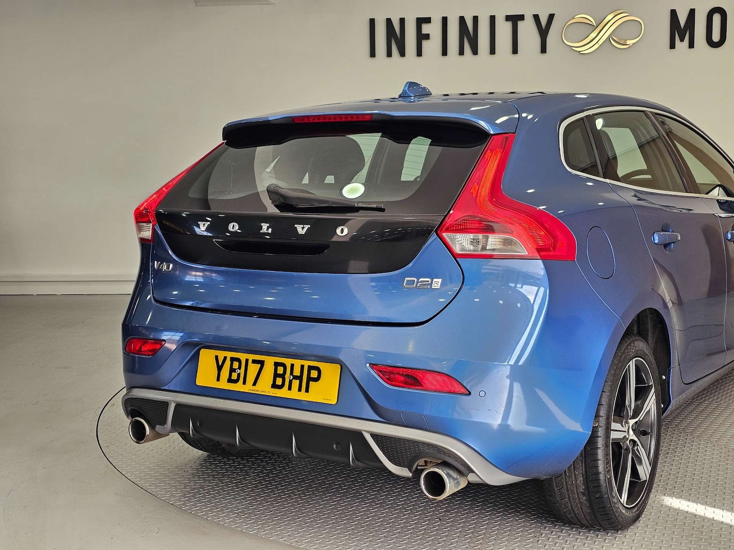 Used Volvo V40 2017 for sale - 78143865: Photo 43