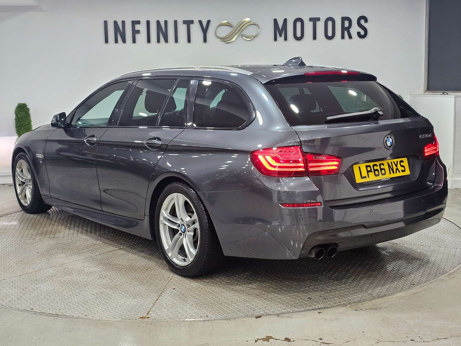 Used BMW 5 Series 2017 for sale - 77688288: Photo 22