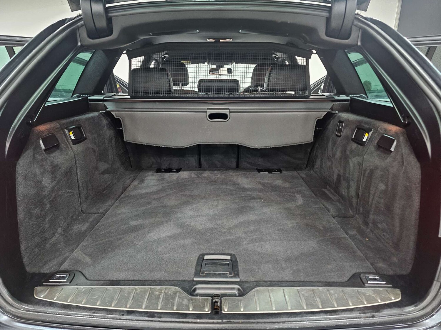 Used BMW 5 Series 2017 for sale - 77688288: Photo 44