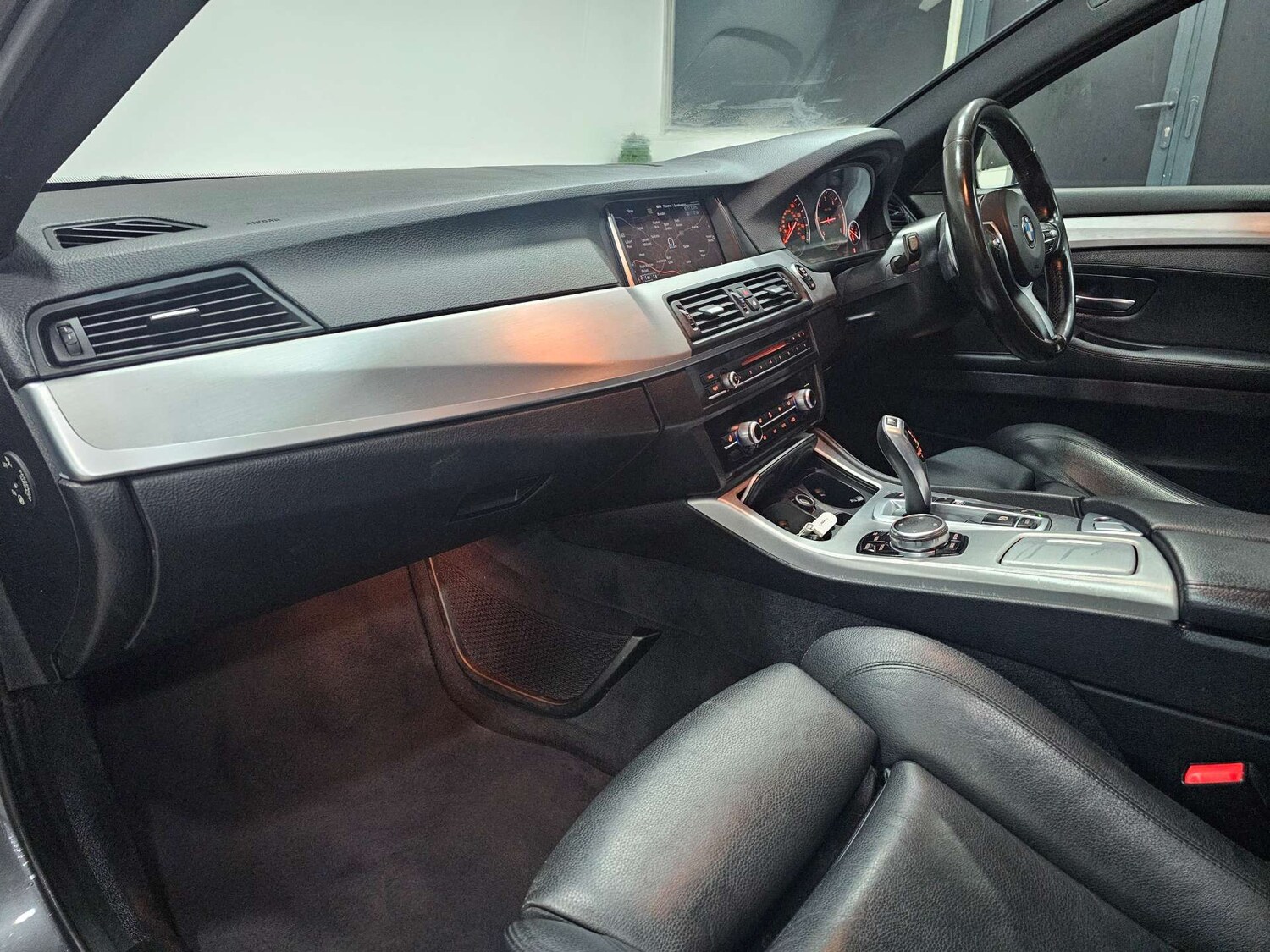 Used BMW 5 Series 2017 for sale - 77688288: Photo 86