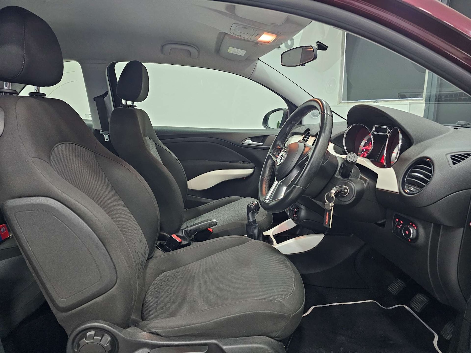 Used Vauxhall ADAM 2013 for sale - 77482432: Photo 2