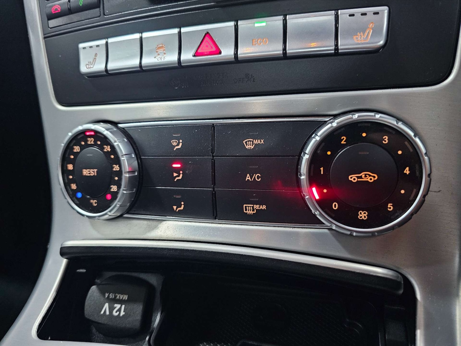 Used Mercedes-Benz SLK 2012 for sale - 78190073: Photo 15