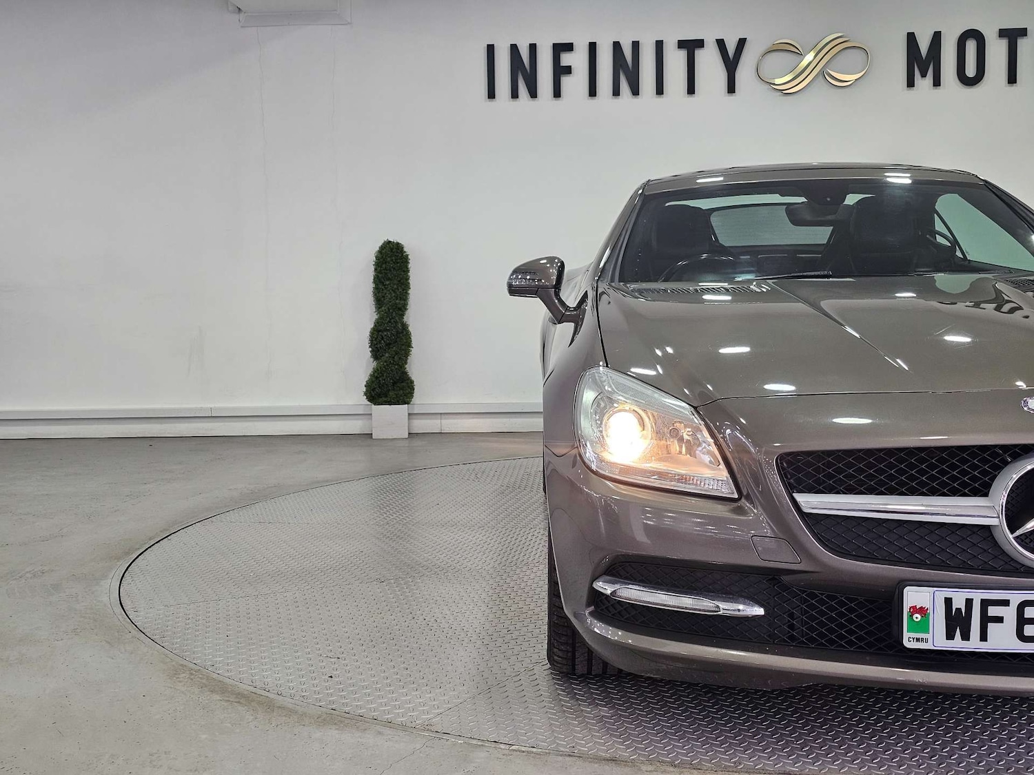 Used Mercedes-Benz SLK 2012 for sale - 78190073: Photo 18