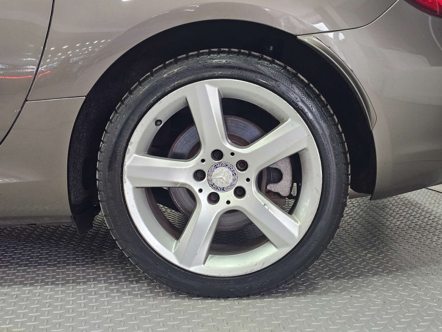 Used Mercedes-Benz SLK 2012 for sale - 78190073: Photo 26