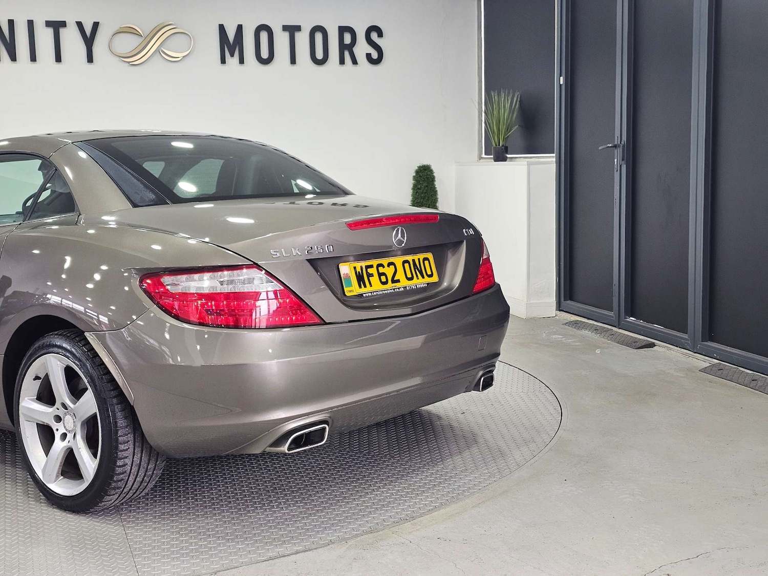 Used Mercedes-Benz SLK 2012 for sale - 78190073: Photo 28