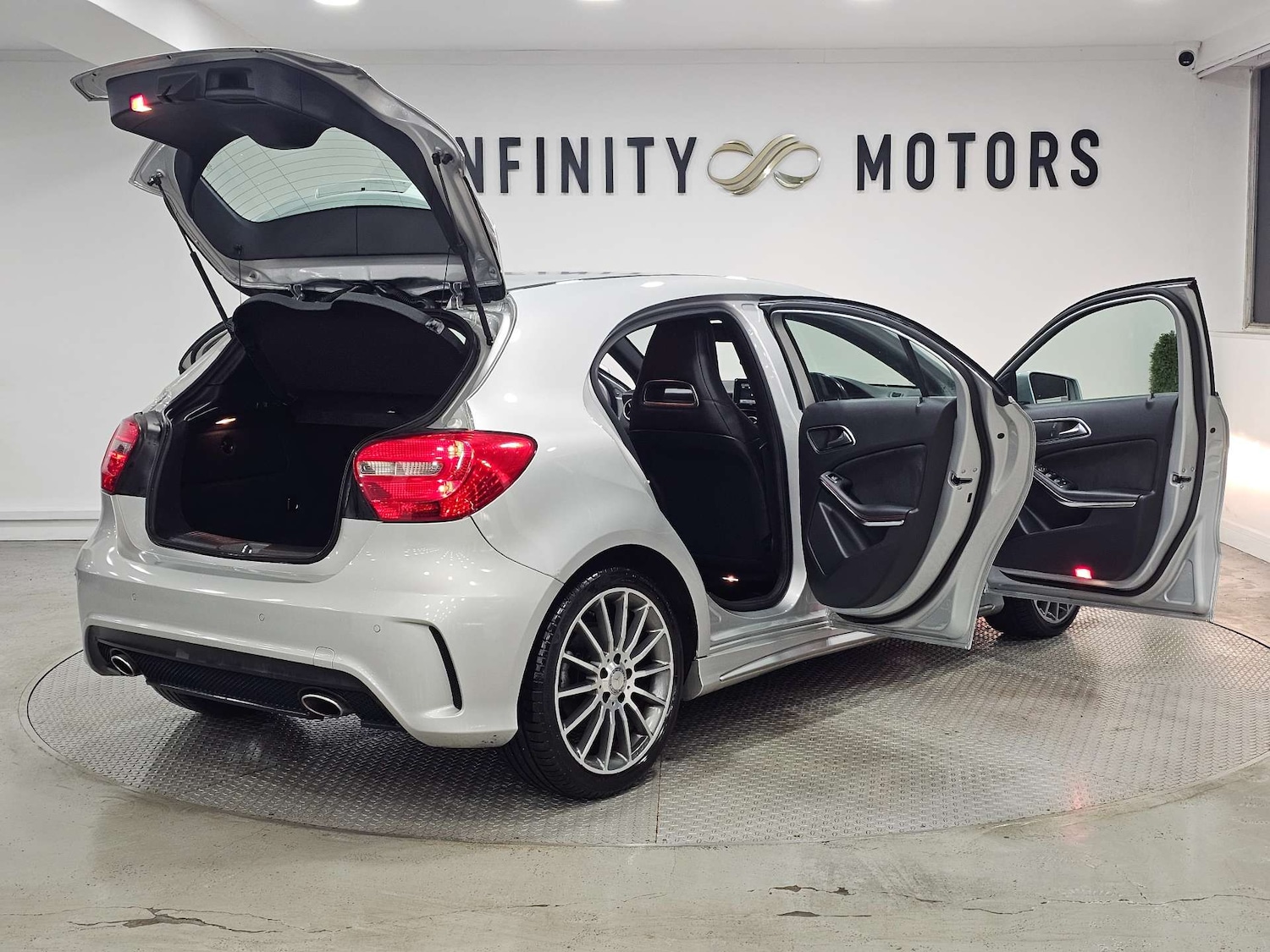 Used Mercedes-Benz A-Class 2014 for sale - 77161974: Photo 49