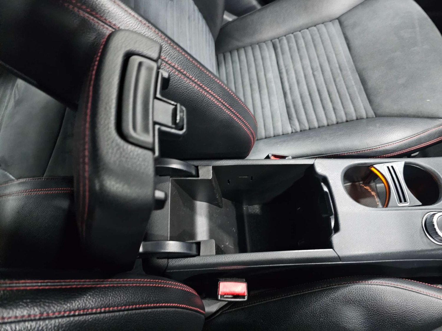 Used Mercedes-Benz A-Class 2014 for sale - 77161974: Photo 68