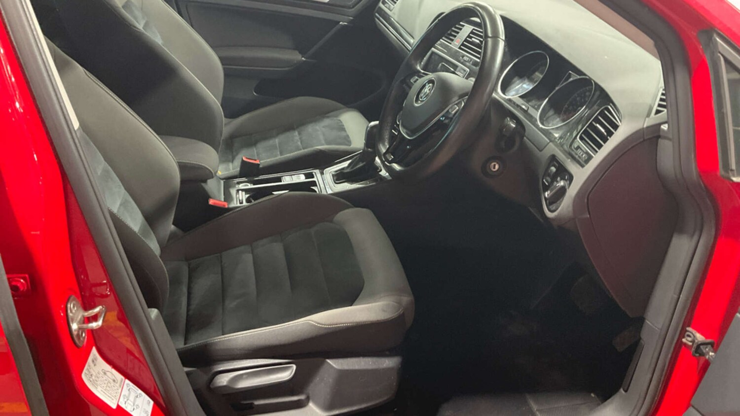 Used Volkswagen Golf 2016 for sale - 77591913: Photo 12