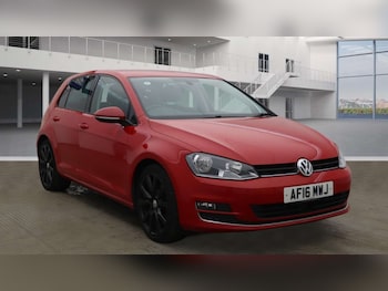 Used Volkswagen Golf 2016 for sale - 77591913: Photo