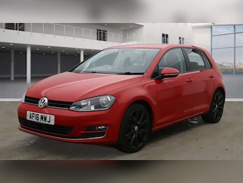 Used Volkswagen Golf 2016 for sale - 77591913: Photo