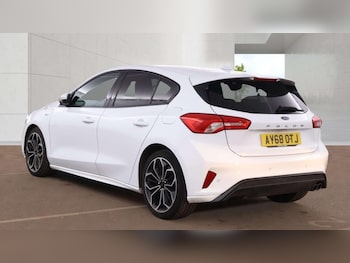 Used Ford Focus 2018 for sale - 78345083: Photo