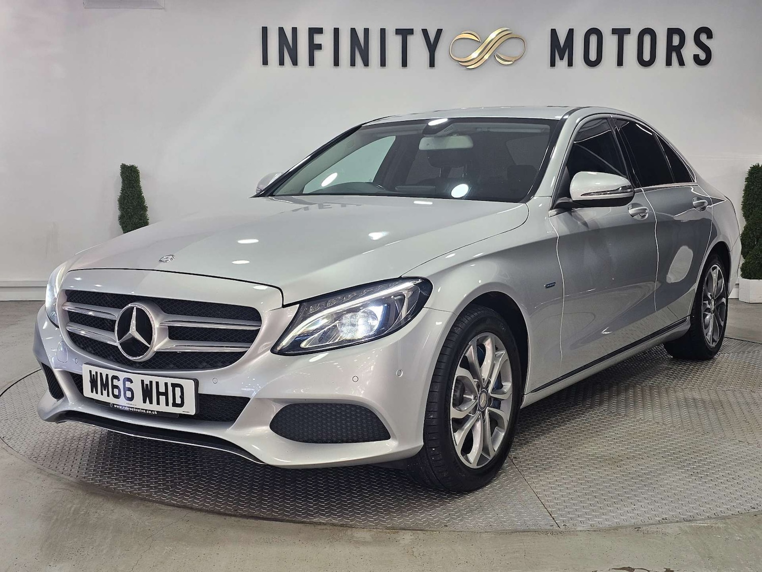 Used Mercedes-Benz C Class 2016 for sale - 77026742: Photo 4