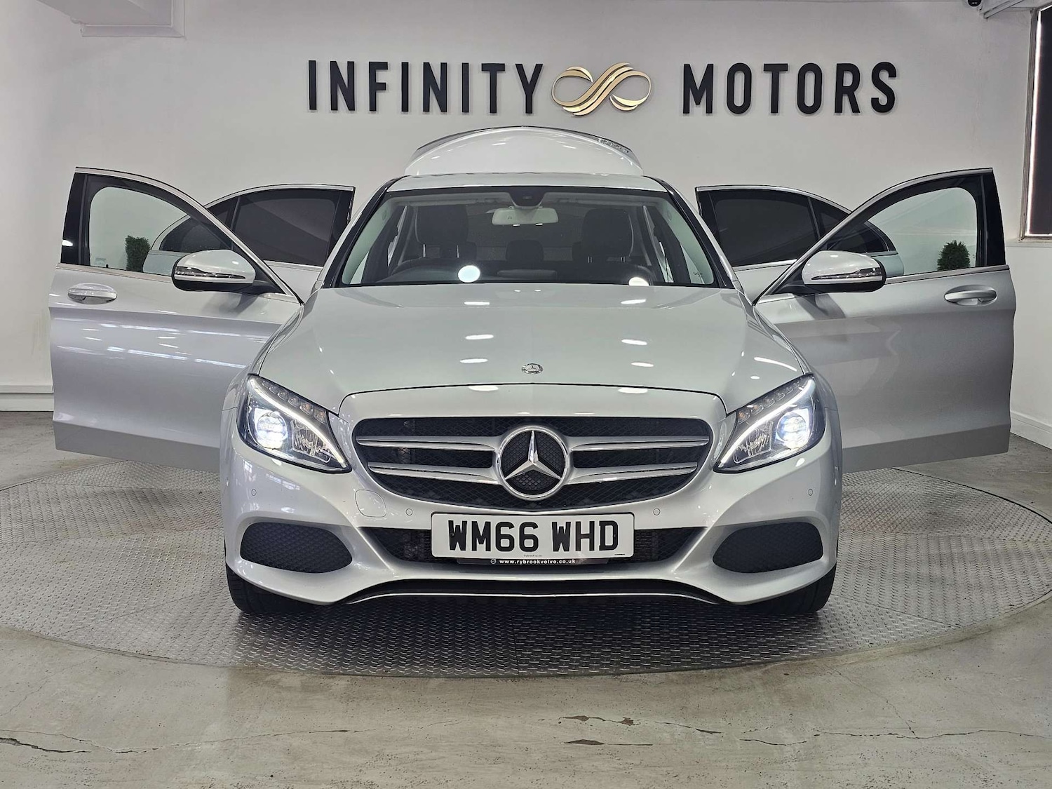 Used Mercedes-Benz C Class 2016 for sale - 77026742: Photo 44