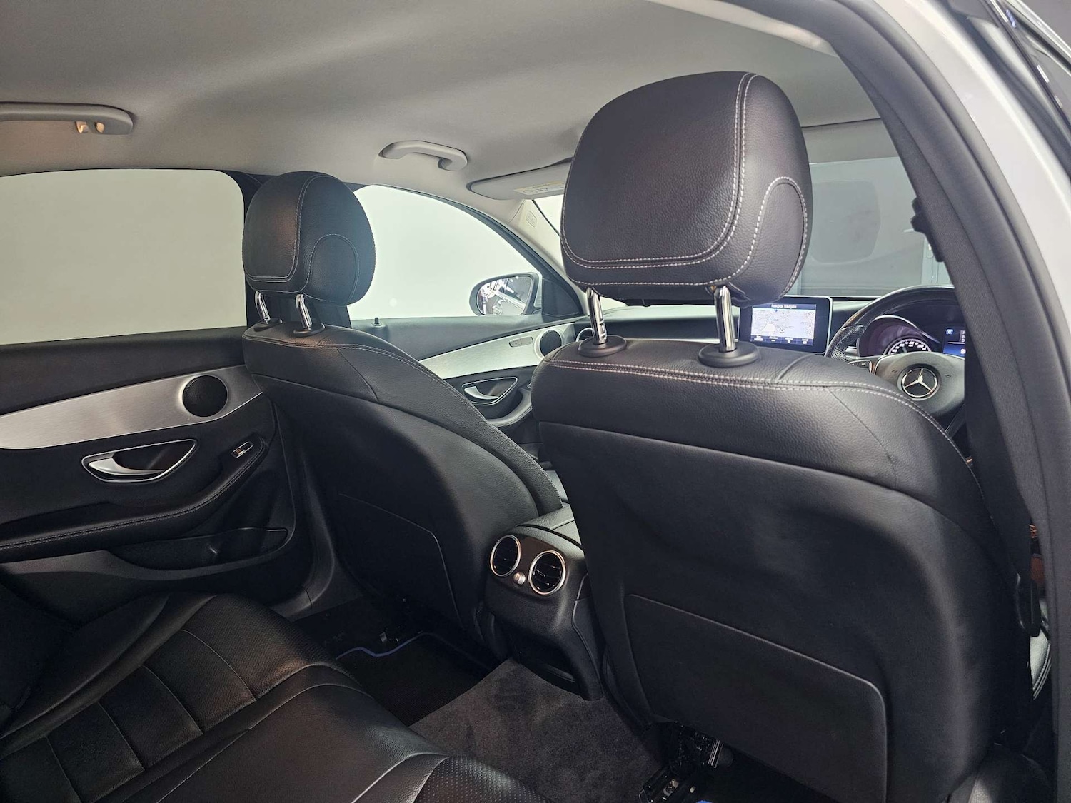 Used Mercedes-Benz C Class 2016 for sale - 77026742: Photo 81