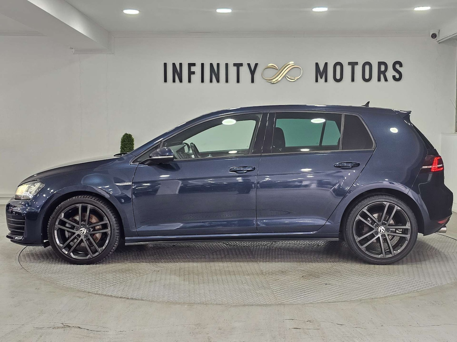 Used Volkswagen Golf 2014 for sale - 77638757: Photo 20