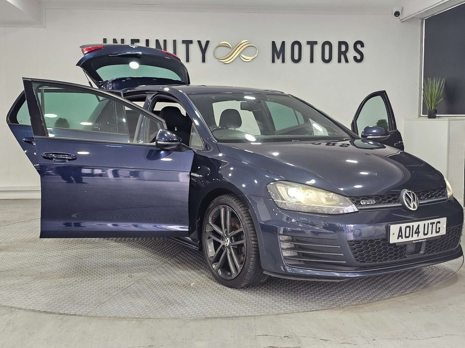 Used Volkswagen Golf 2014 for sale - 77638757: Photo 41