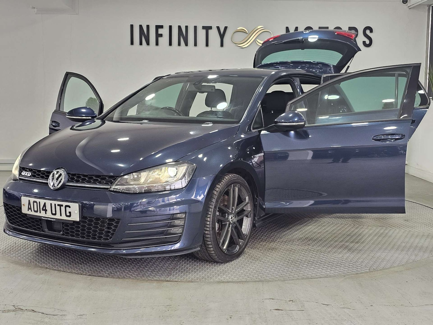 Used Volkswagen Golf 2014 for sale - 77638757: Photo 43