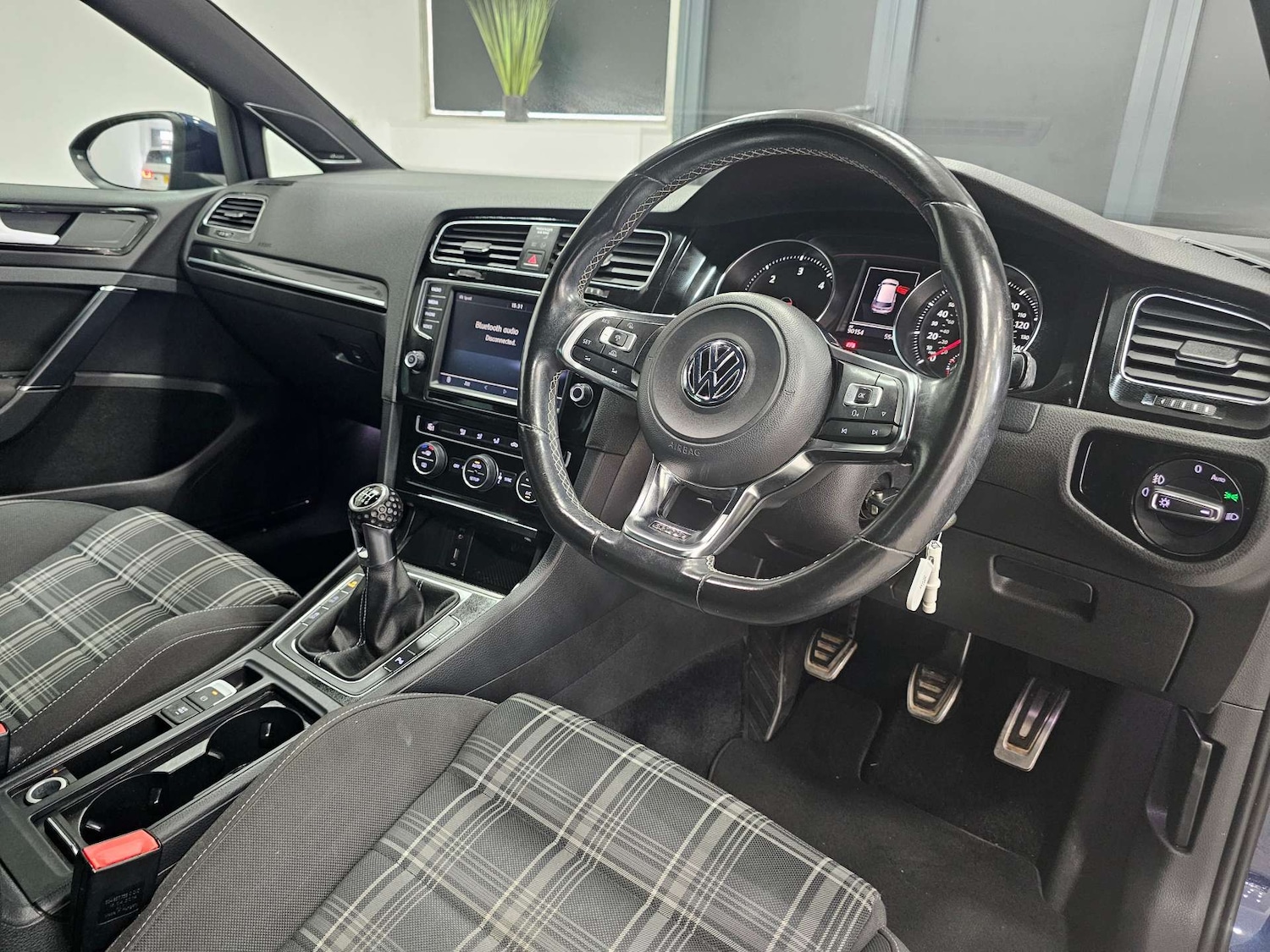 Used Volkswagen Golf 2014 for sale - 77638757: Photo 5